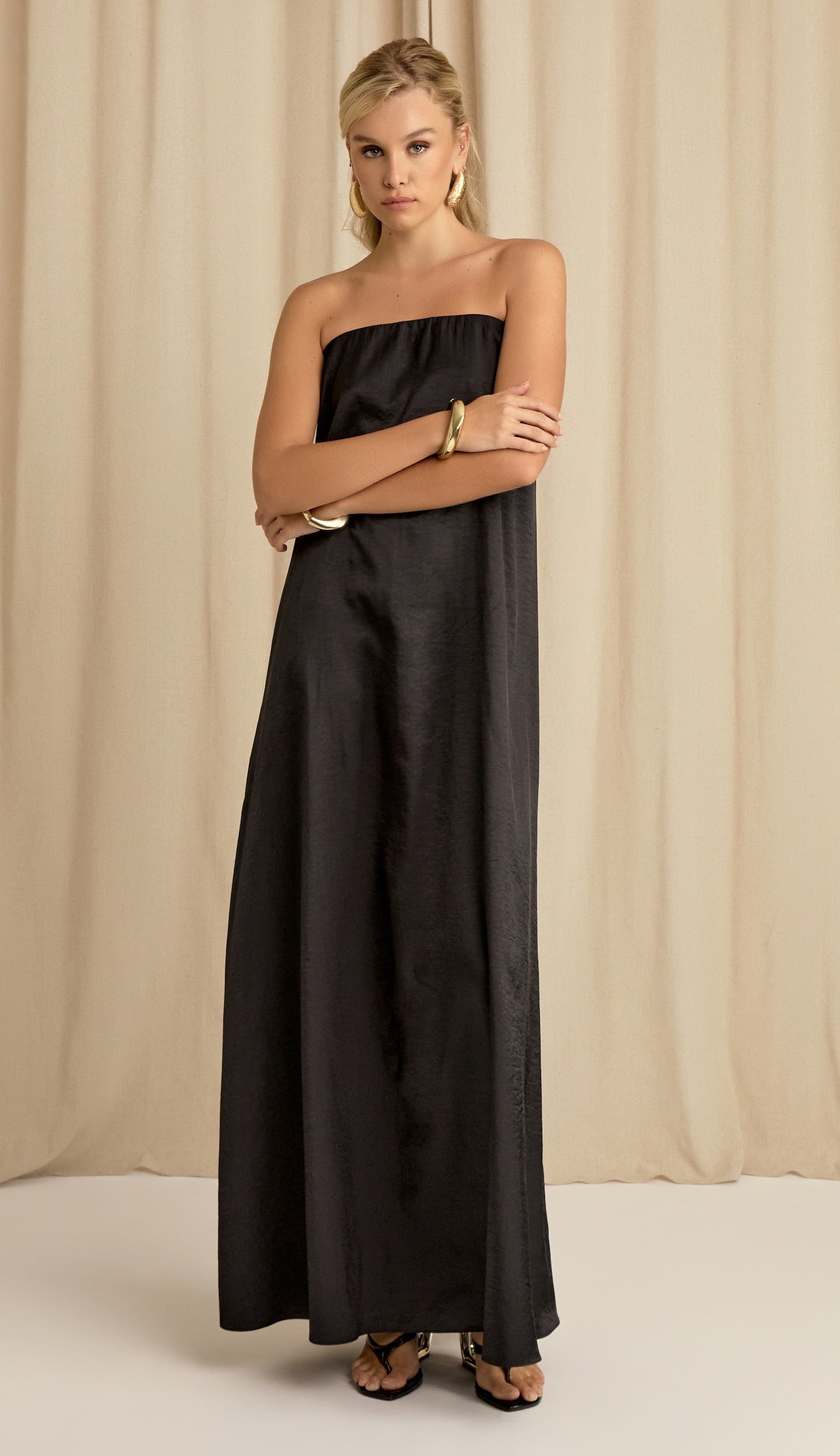 Vestido Eduarda Preto